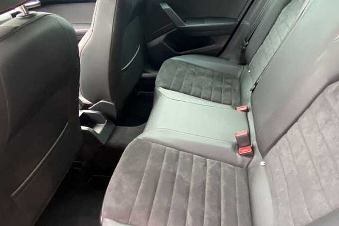 SEAT Arona 1.5 TSI EVO FR Sport 5dr
