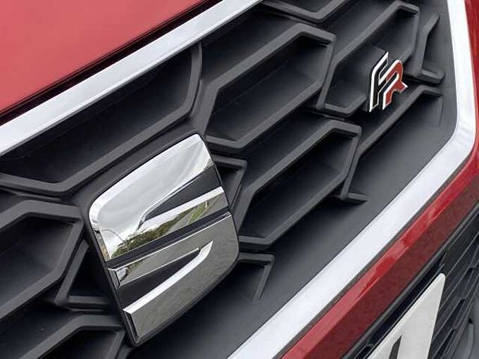 SEAT Arona 1.5 TSI EVO FR Sport 5dr