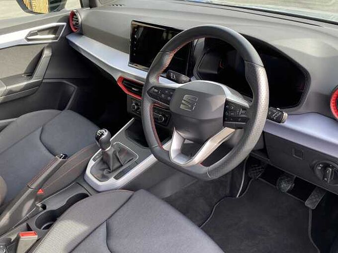 SEAT Arona FR 1.0 TSI Petrol 110 6-speed manual